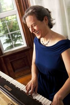 Jessica Roemischer Piano Performances